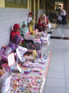 Pasar Murah Kelas 3