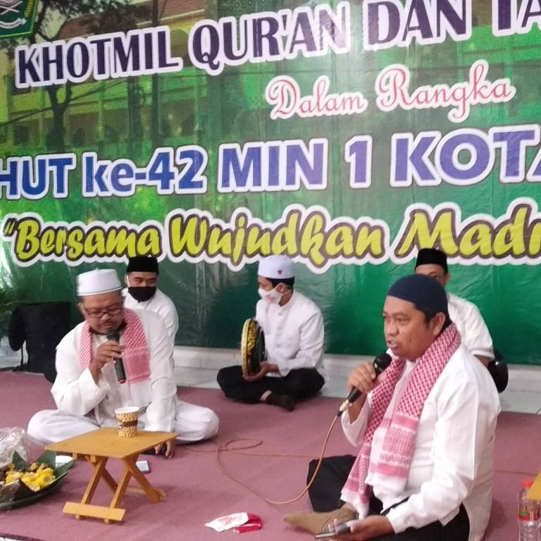 Peringati HUT ke-42 dengan Sederhana Tapi Hikmat