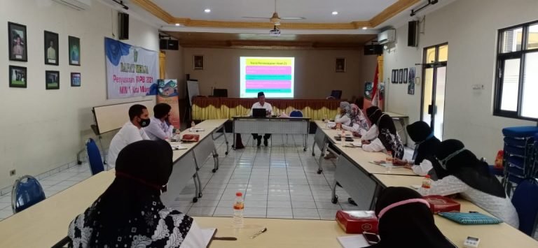 Kegiatan Pembinaan Guru Non ASN MIN 1 Kota Malang