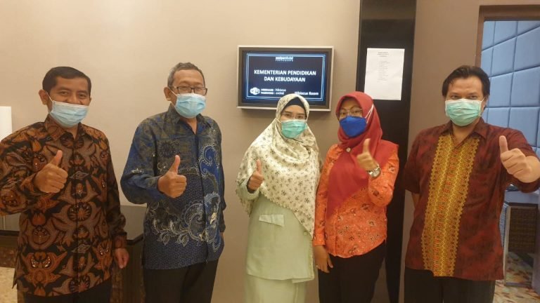 Guru MIN 1 Kota Malang Terpilih Ikuti Training of Trainer PISA dari Pusmenjar