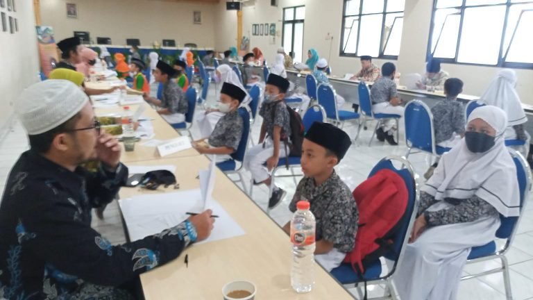 Antusiasme Siswa Kelas 1-5 Ikuti Ujian Tahfidz