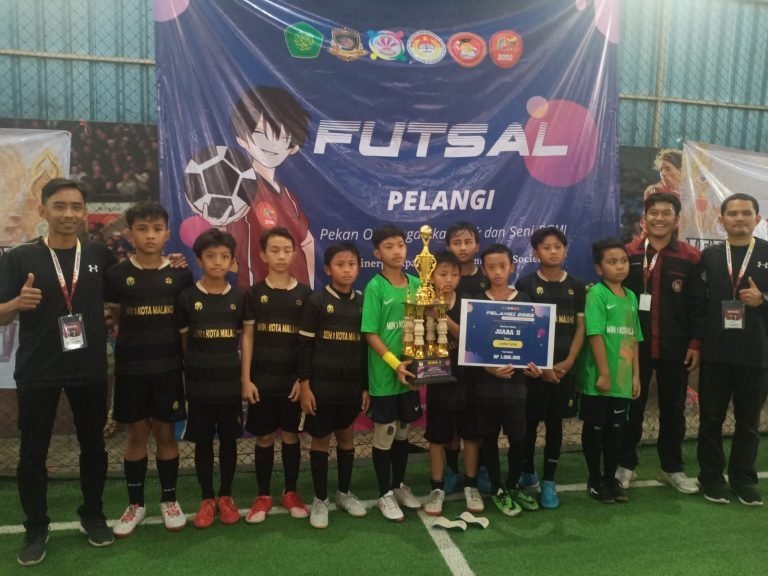 Tampil Suportif  Antarkan Tim Futsal Raih Kejuaraan  Tingkat Jawa Timur