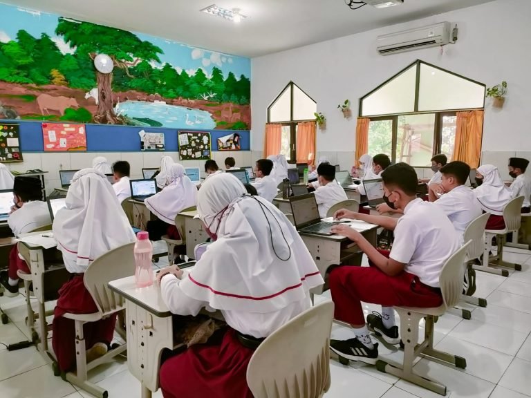 Pelaksanaan PAS Latih Siswa Berpikir Nalar dan Kritis
