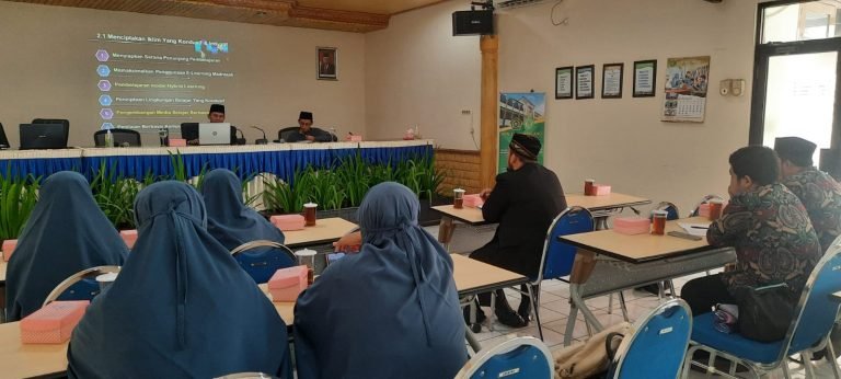 Terima Tamu Studi Banding dari SD Alam Ar-rohmah