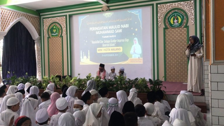 Peringati Maulid Nabi Muhammad SAW 1445 H : Rasulullah  Sebagai Inspirasi Generasi Islami