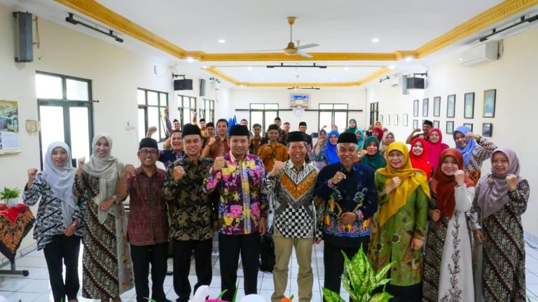 MIN 1 Kota Malang Gelar Evaluasi Diri Madrasah (EDM) 2023 dan Rencana Kerja Tahunan (RKT) 2024