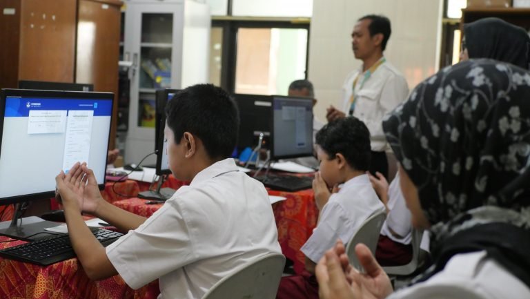 Siswa MIN 1 Kota Malang Ikuti Olimpiade Sains Nasional Tingkat Kota
