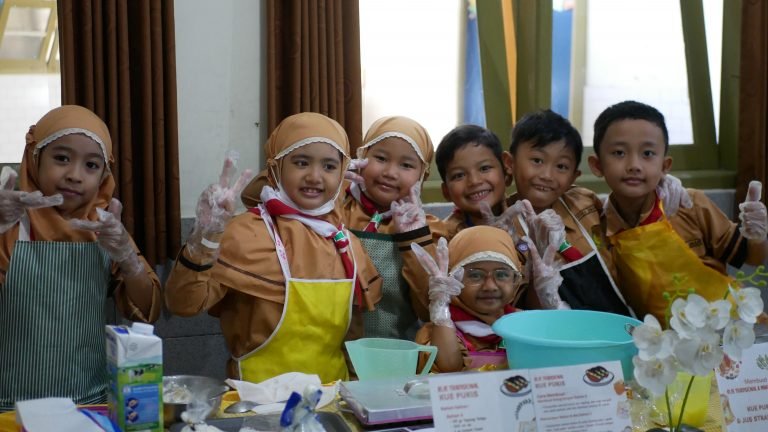 Kegiatan P5PPRA di MIN 1 Kota Malang: Menggali Kearifan Lokal Melalui “Makananku Budayaku”