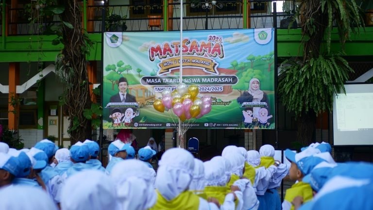 Pembukaan MATSAMA MIN 1 Kota Malang 2024: Menyongsong Generasi Berprestasi dan Berakhlak Mulia