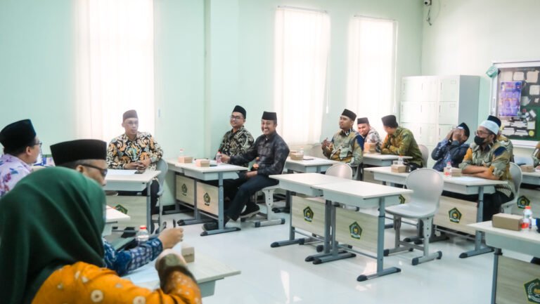 Tancap Gas Jelang Semester Baru, Guru Baca Quran MIN 1 Kota Malang Ikuti Upgrading Metode Ummi