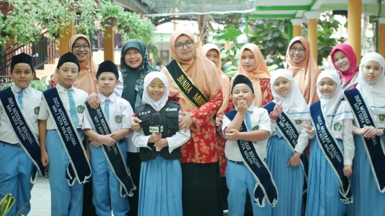 Pembukaan MATSAMA 2025: Bunda MODIS Kemenag Kota Malang Sosialisasikan Moderasi Beragama di MIN 1 Kota Malang
