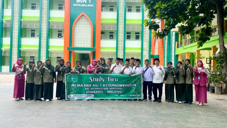 Kunjungan Studi Tiru MI Ma’arif NU 1 Kedungwaringin Banyumas dan SD Karakter Plus Alphabet Tasikmalaya ke MIN 1 Kota Malang