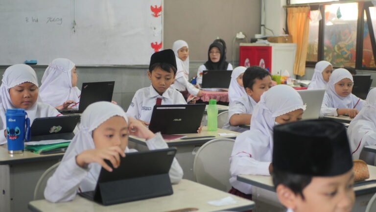 MIN 1 Kota Malang Sukses Laksanakan SAS Semester Gasal 2025/2026