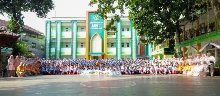 Siap Berangkat! Siswa Kelas 5 MIN 1 Kota Malang Ikuti Apel Pemberangkatan Field Study ke Jakarta 2026