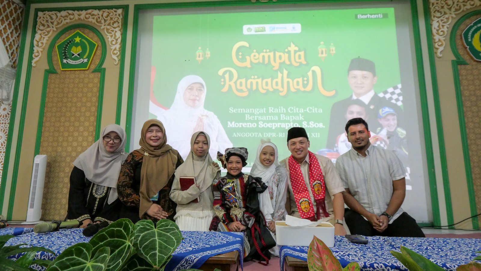 Gempita Ramadan 1447 H: Pondok Ramadan MIN 1 Kota Malang Hadirkan Moreno Soeprapto untuk Motivasi Siswa
